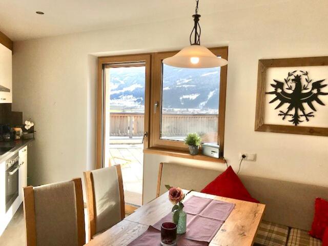 Restaurant Appartements Almdiele Hart im Zillertal Exteriör bild