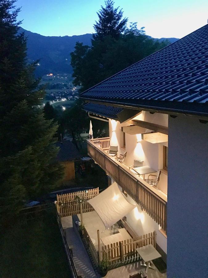 Restaurant Appartements Almdiele Hart im Zillertal Exteriör bild